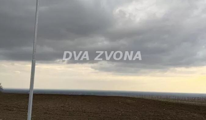 Plac | 4zida