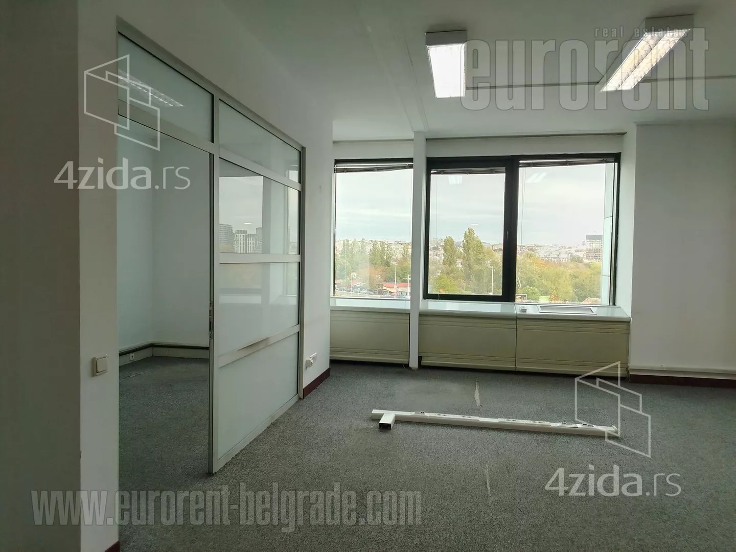 Poslovni prostor | 4zida