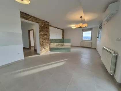 Vašarište | 4zida.rs