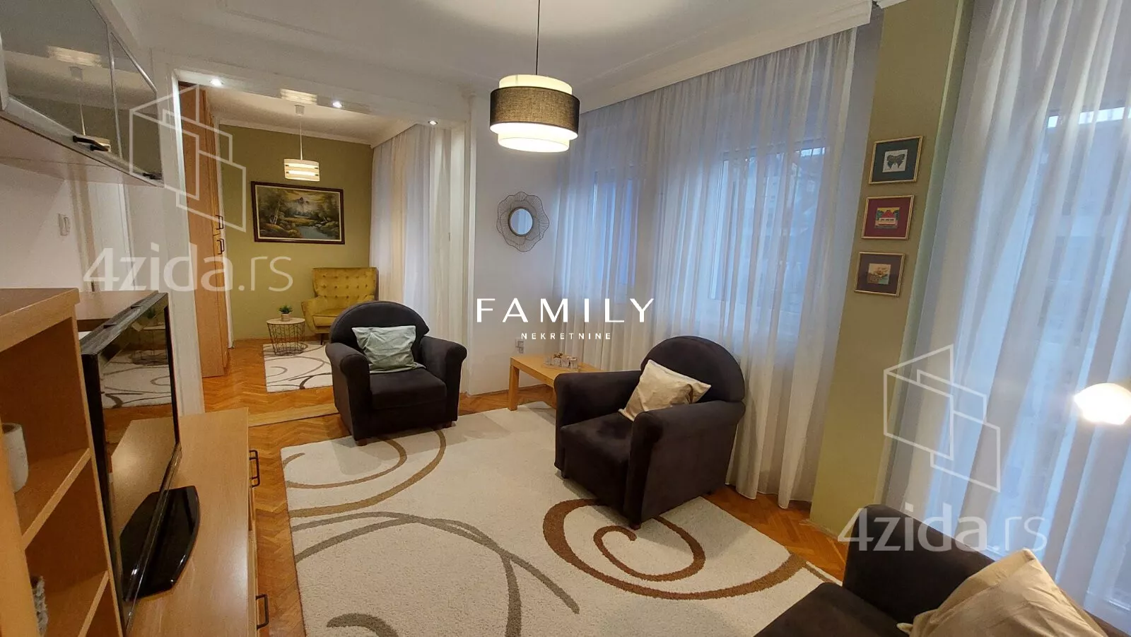 Troiposoban stan | 4zida