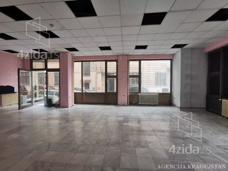 Poslovni prostor | 4zida