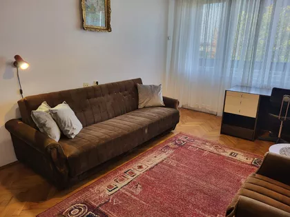 Bulevar Cara Lazara | 4zida.rs