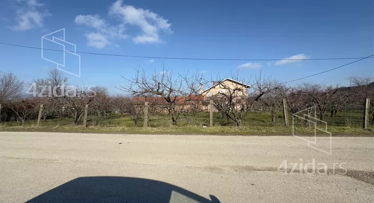 Građevinsko zemljište | 4zida