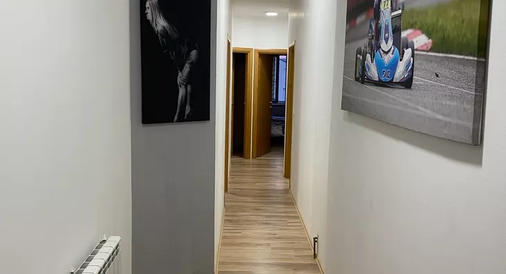 Šestosoban stan | 4zida
