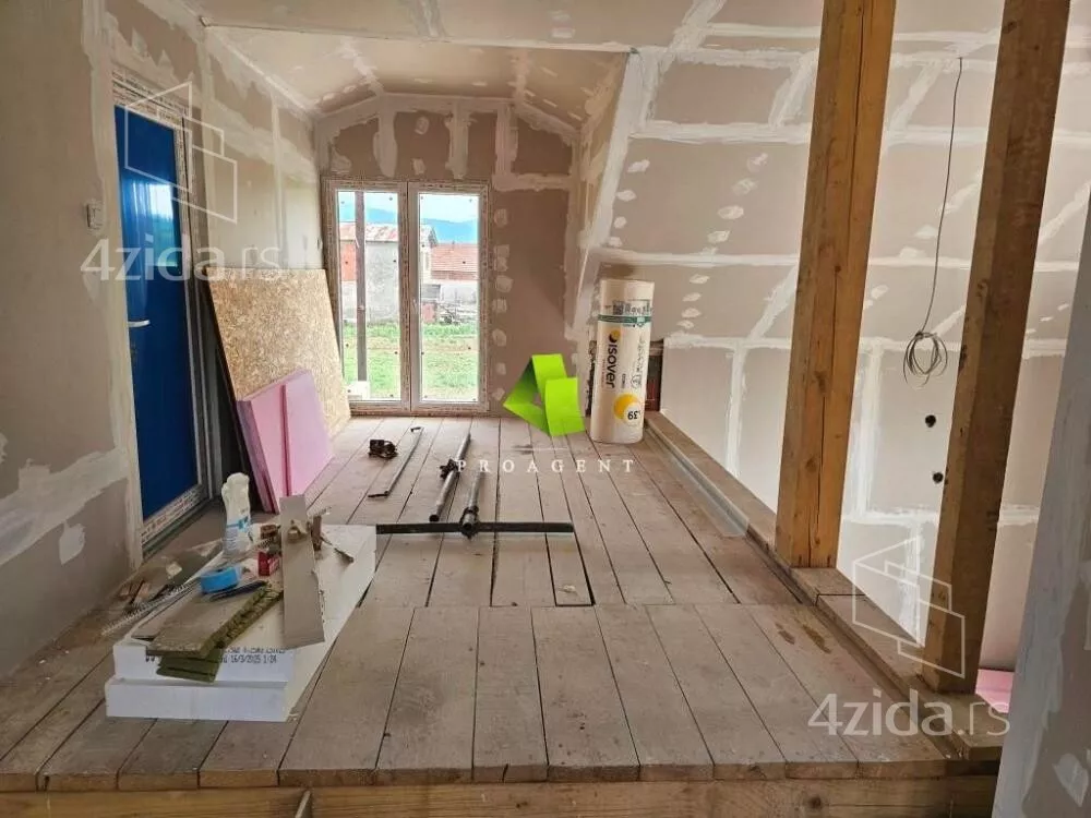 Kuća | 4zida