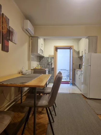 Skerlićeva | 4zida.rs