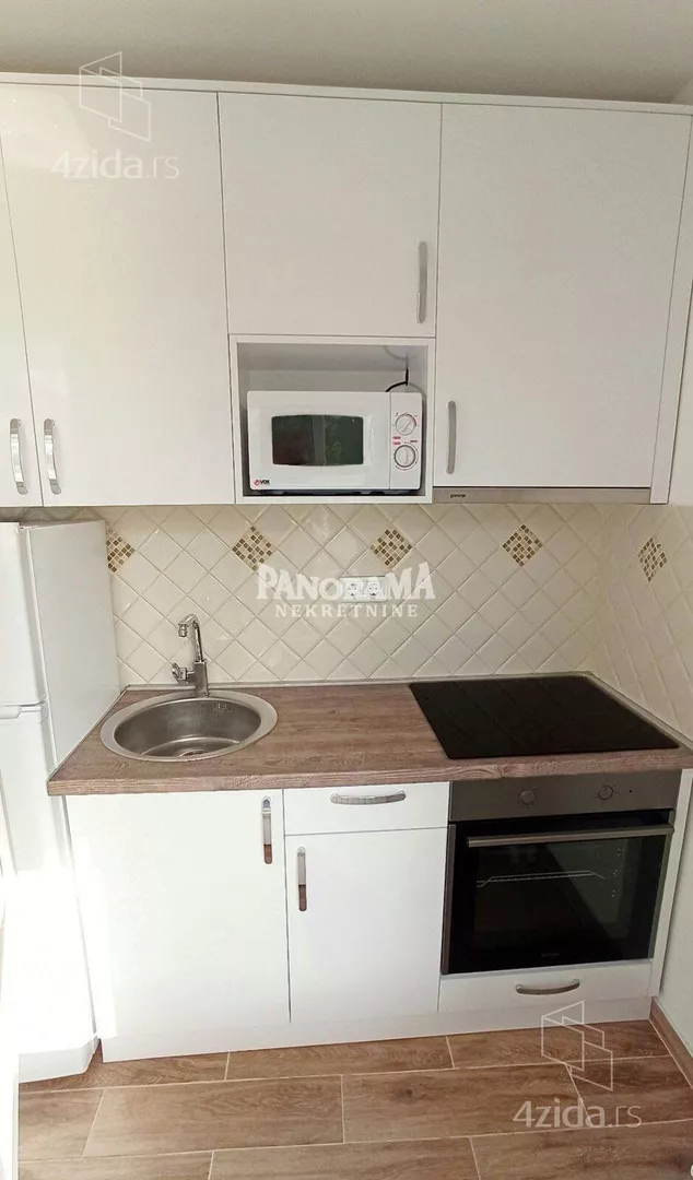 Garsonjera | 4zida