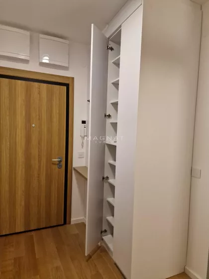 Cara Dušana | 4zida.rs
