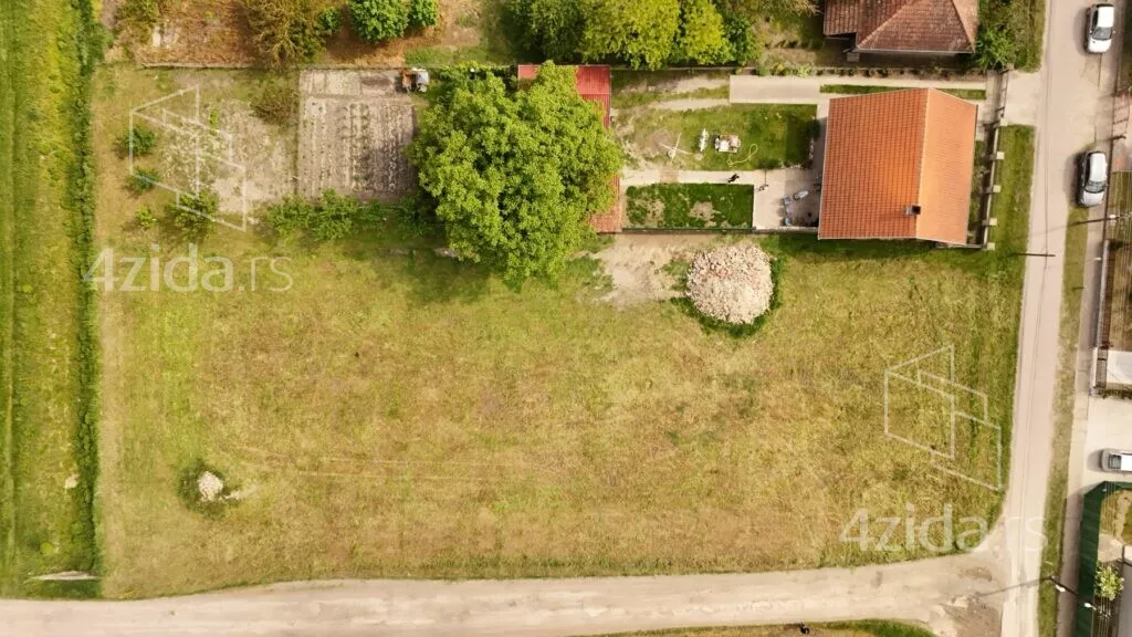 Građevinsko zemljište | 4zida