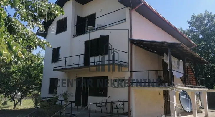3-etažna kuća | 4zida