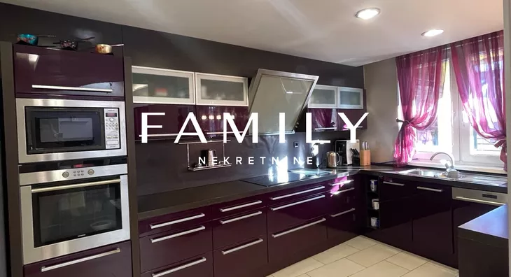 Šestosoban stan | 4zida