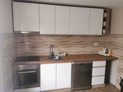 Bavaništanski Put | 4zida.rs