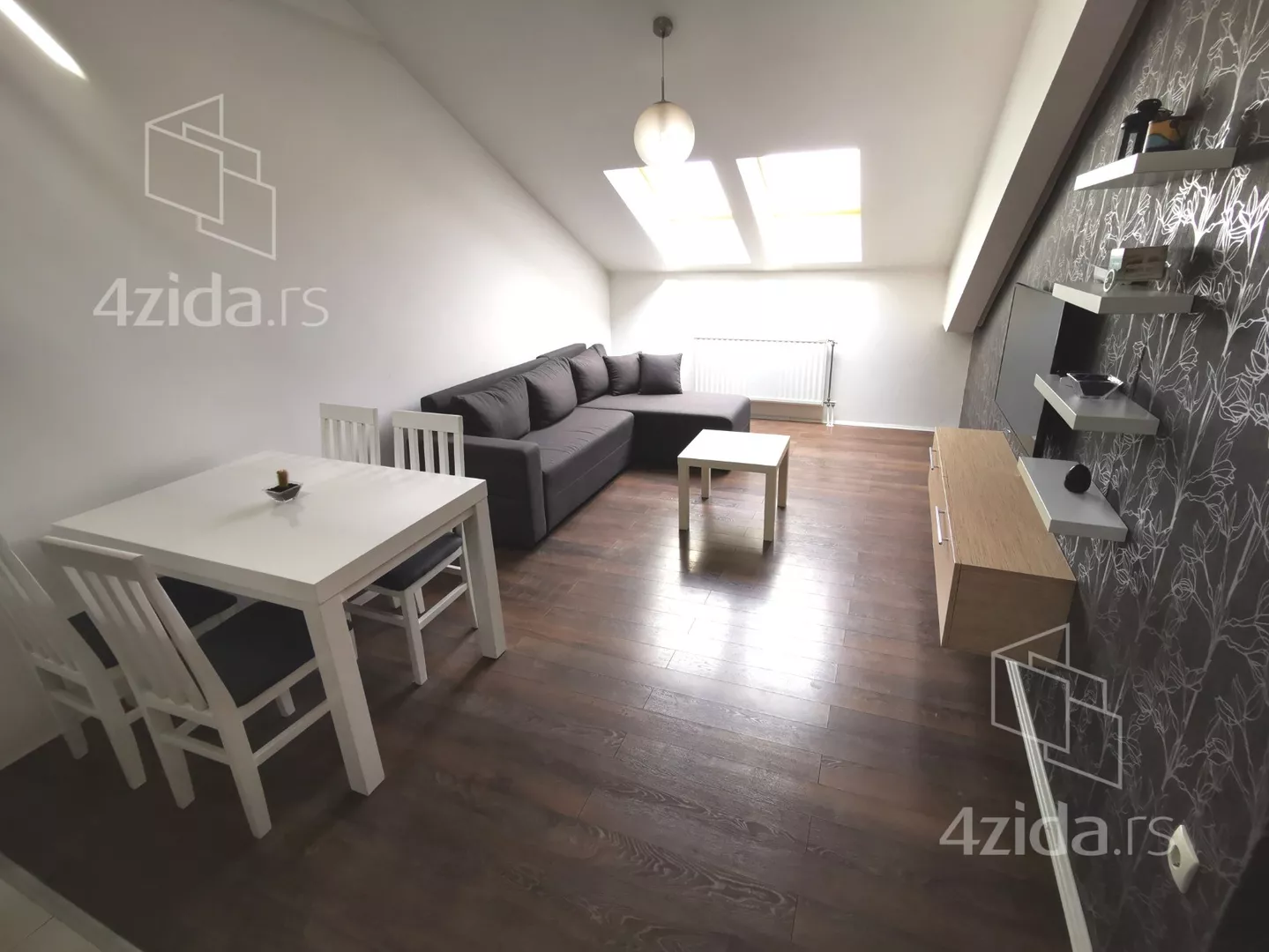 Dvoiposoban stan | 4zida