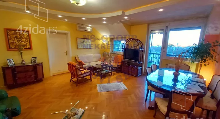 Troiposoban stan | 4zida