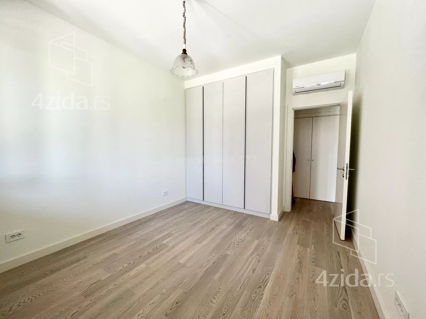 Kancelarija | 4zida