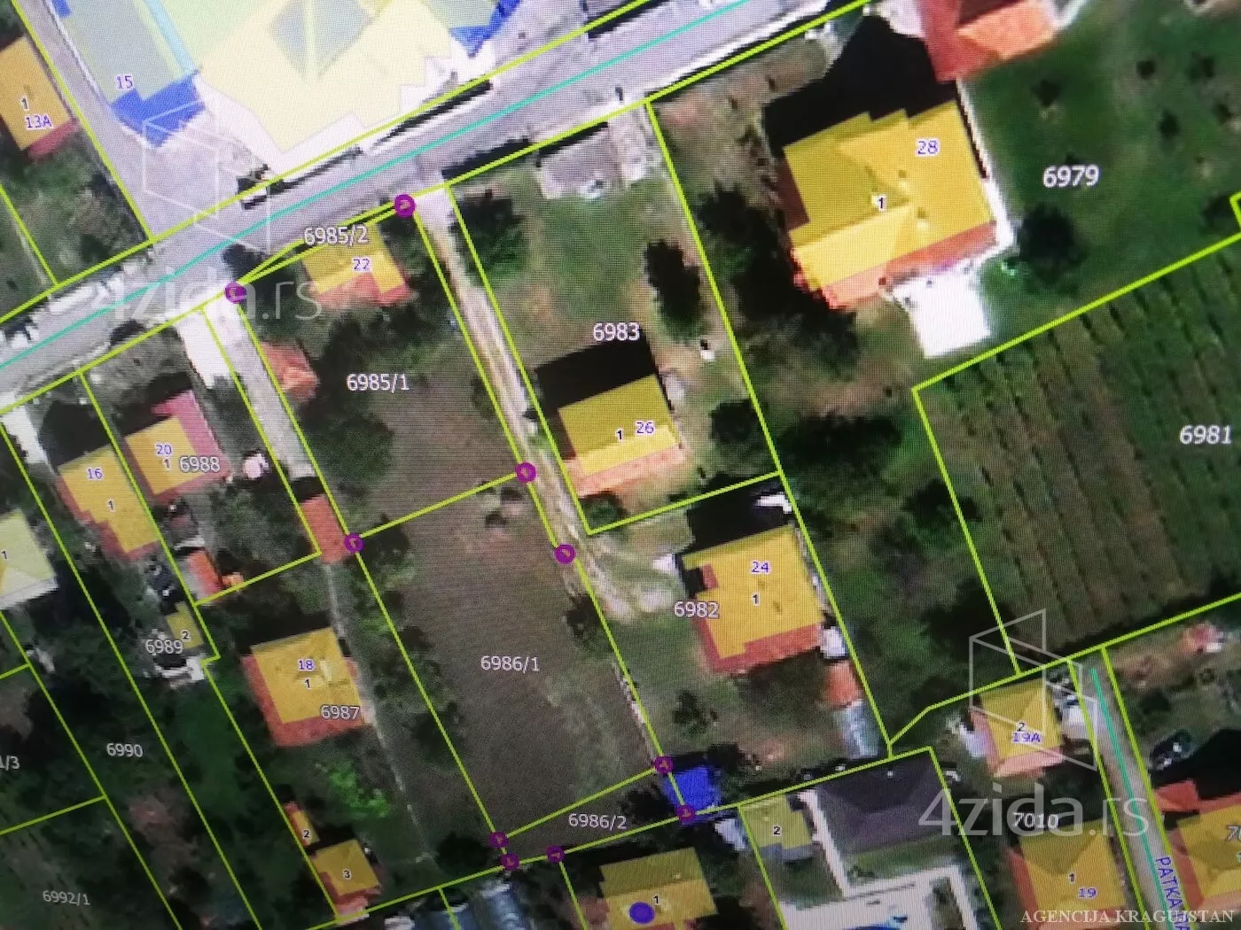 Građevinsko zemljište | 4zida