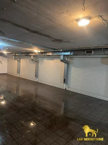 LASLA GALA | 4zida.rs