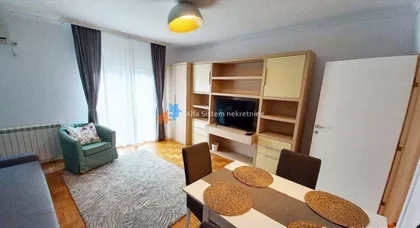 Crveni Krst Vračar | 4zida.rs