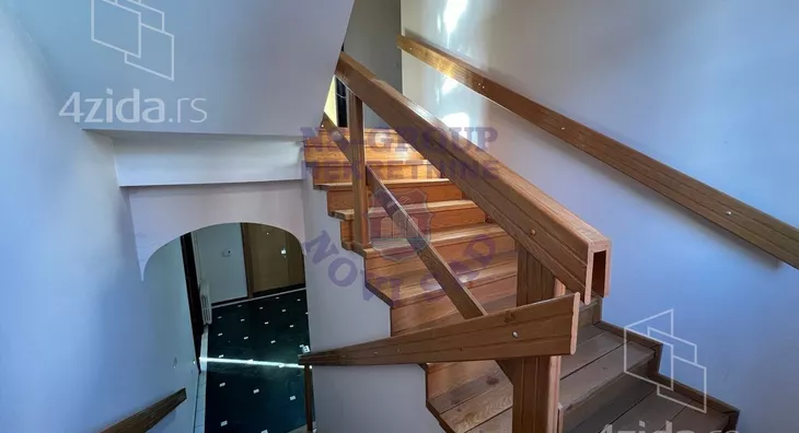 3-etažna kuća | 4zida