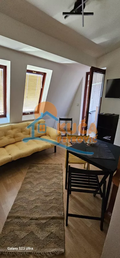 Jovana Ristića | 4zida.rs