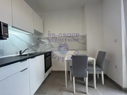 Jesenjinova | 4zida.rs