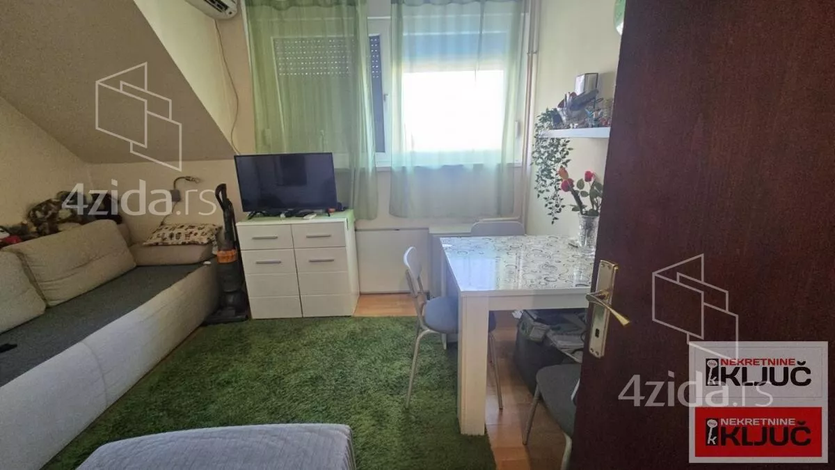Garsonjera | 4zida