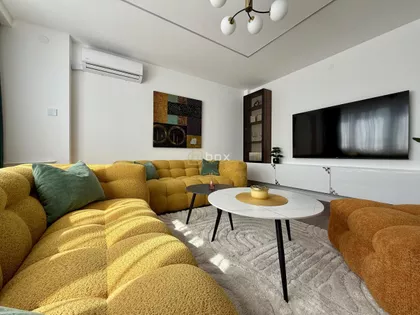 Dom Zdravlja | 4zida.rs