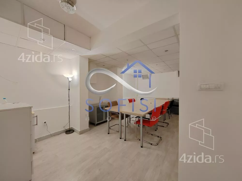 Lokal | 4zida