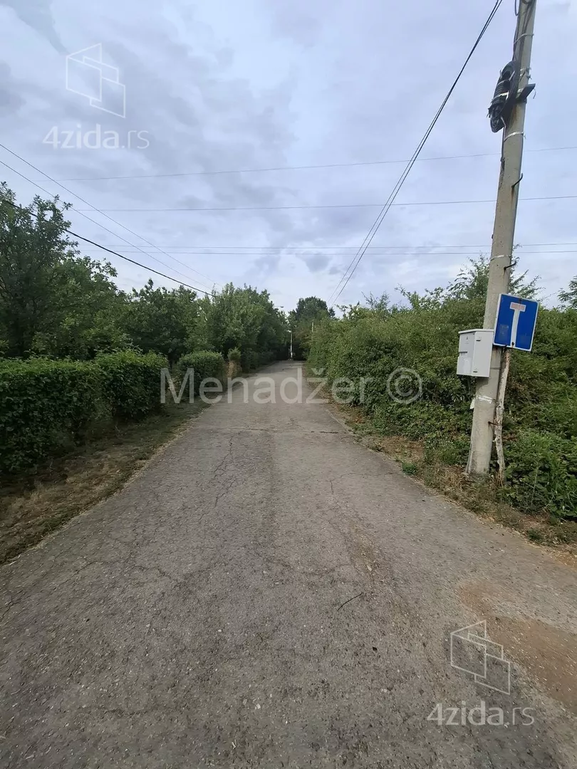 Plac | 4zida