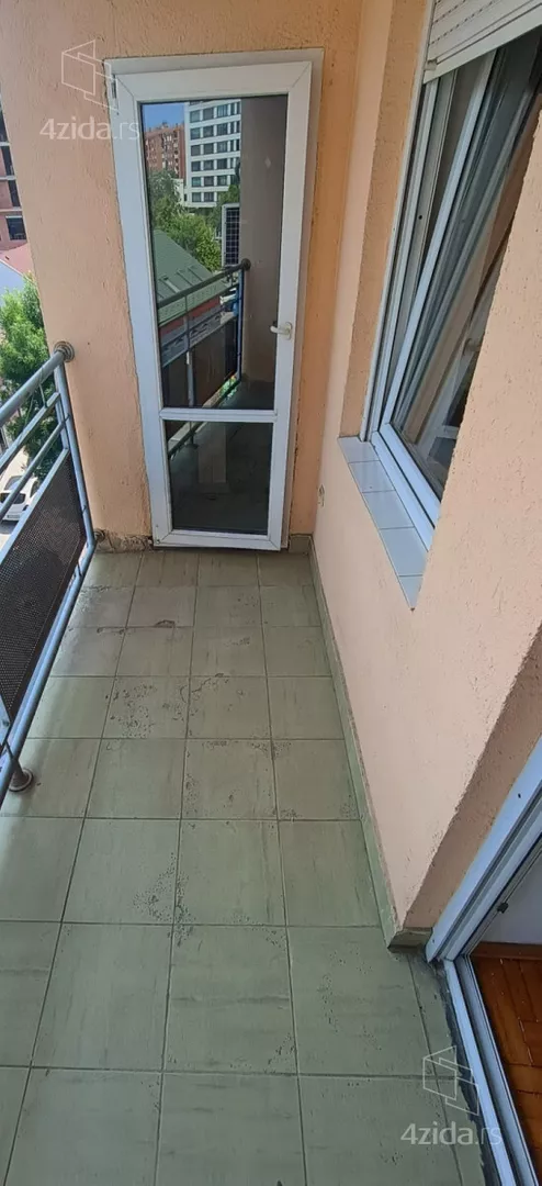 Garsonjera | 4zida