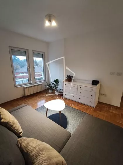 Prve Šumadijske Brigade | 4zida.rs