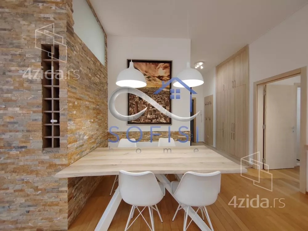 Petosoban stan | 4zida