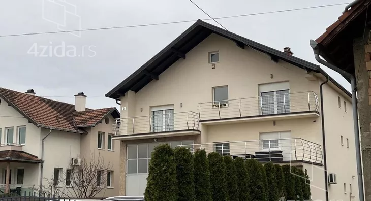 Kuća | 4zida