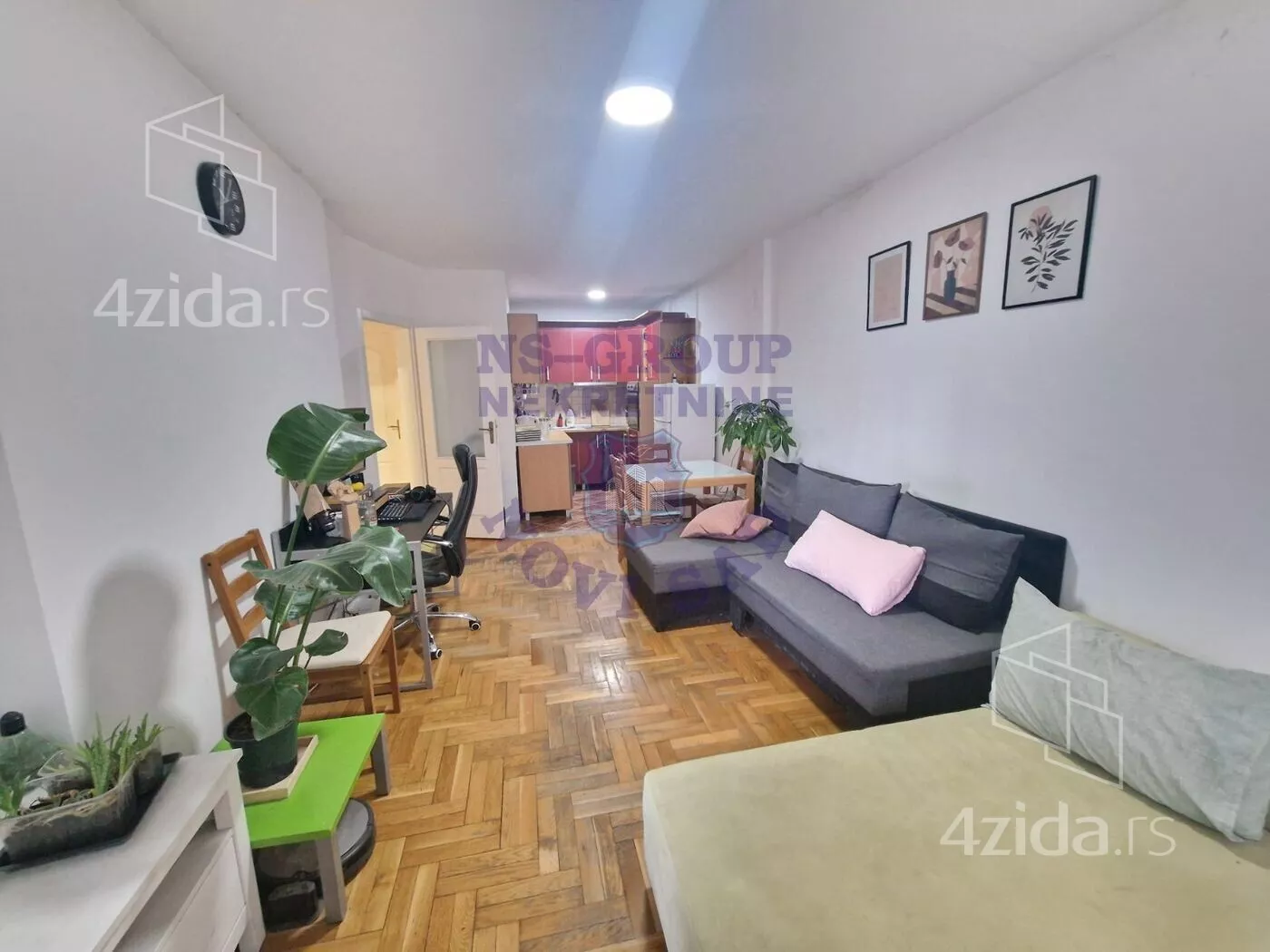 Dvoiposoban stan | 4zida