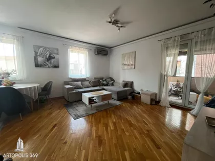 Živka Davidovića | 4zida.rs