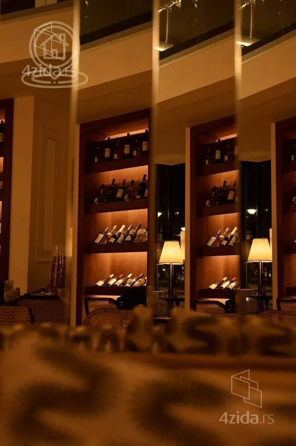 Ugostiteljski objekat | 4zida