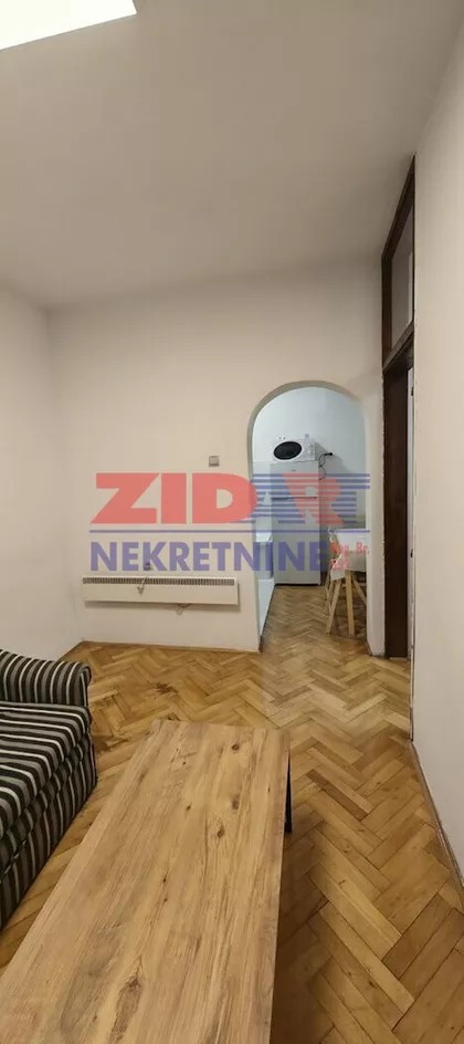 Ace Joksimovića | 4zida.rs