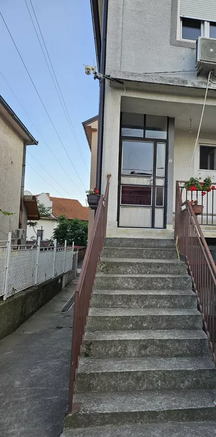 Željka Milivojevića 15 | 4zida.rs