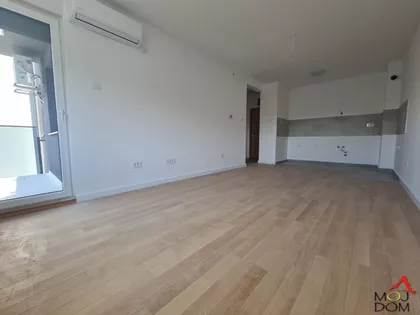 Novo Naselje | 4zida.rs