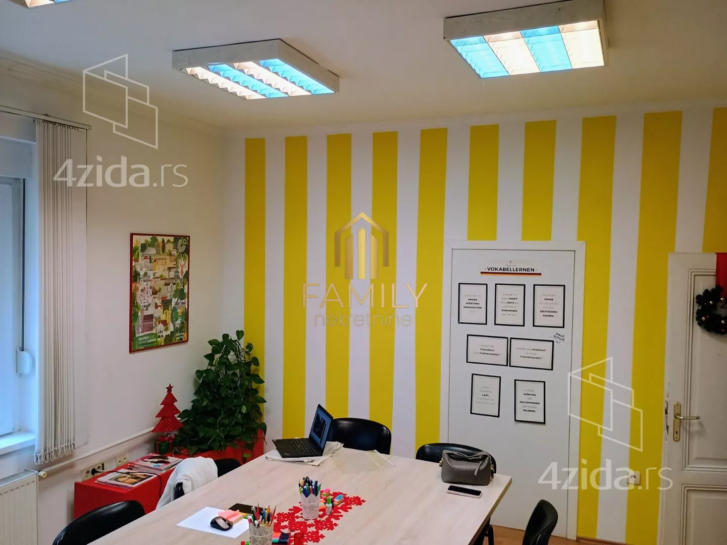 Poslovna zgrada | 4zida