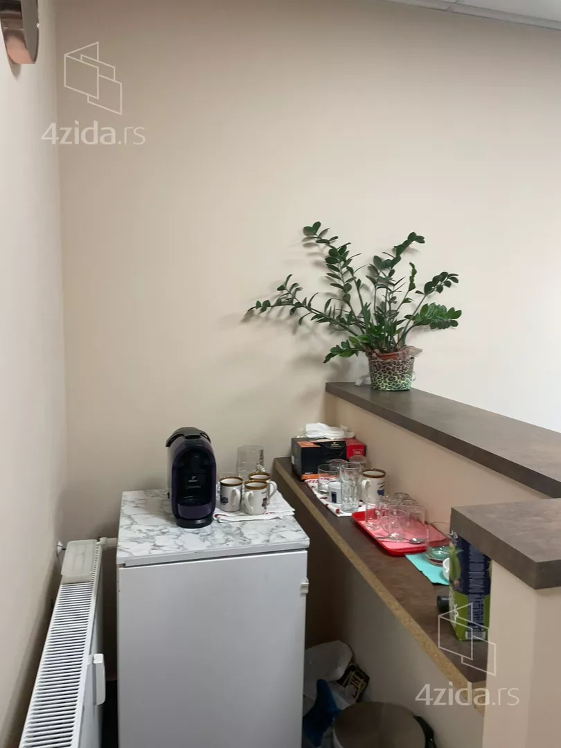 Kancelarija | 4zida