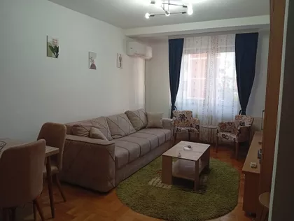 Trg Kralja Aleksandra Ujedinitelja | 4zida.rs