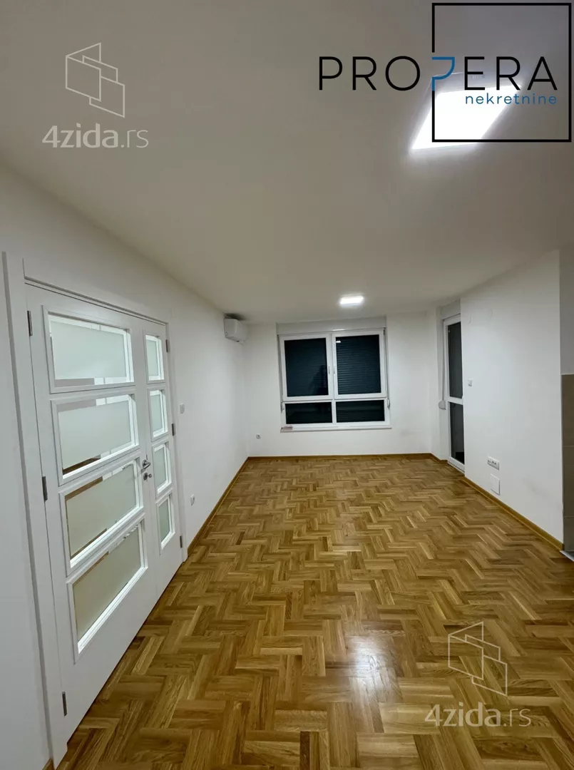 Kancelarija | 4zida