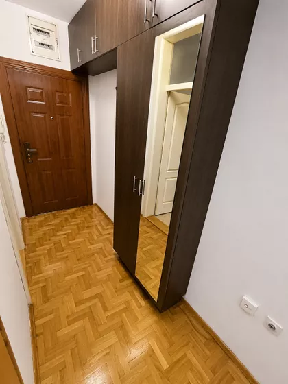 Braće Ribnikar | 4zida.rs