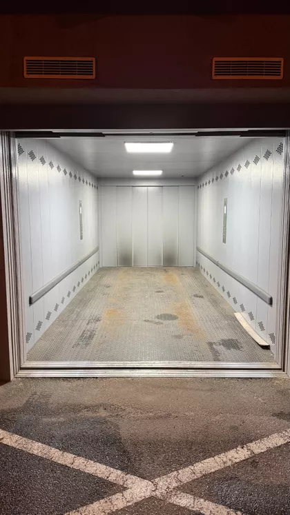 Veselina Masleše 51 | 4zida.rs