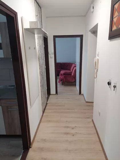 Generala Milojka Lesjanina 40 | 4zida.rs