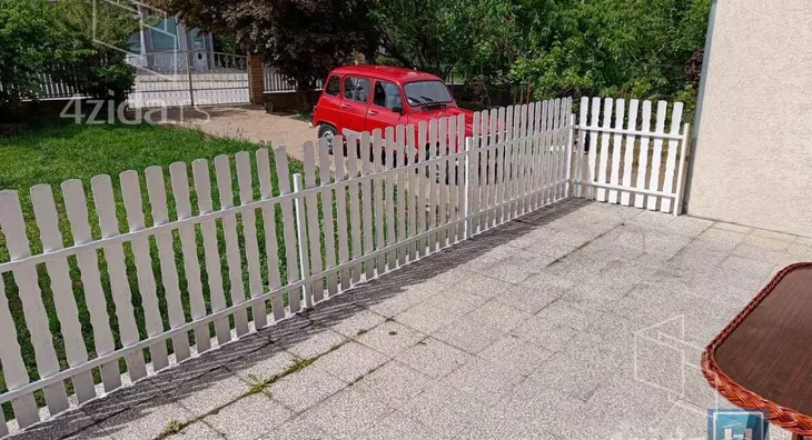 Kuća | 4zida