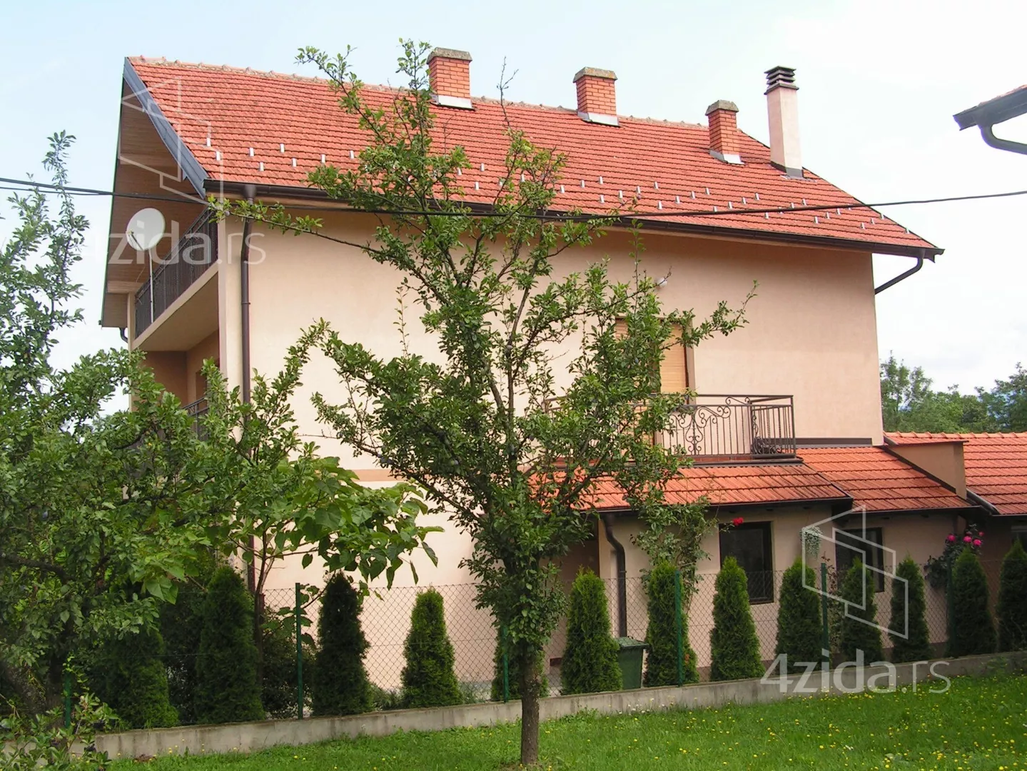 3-etažna kuća | 4zida