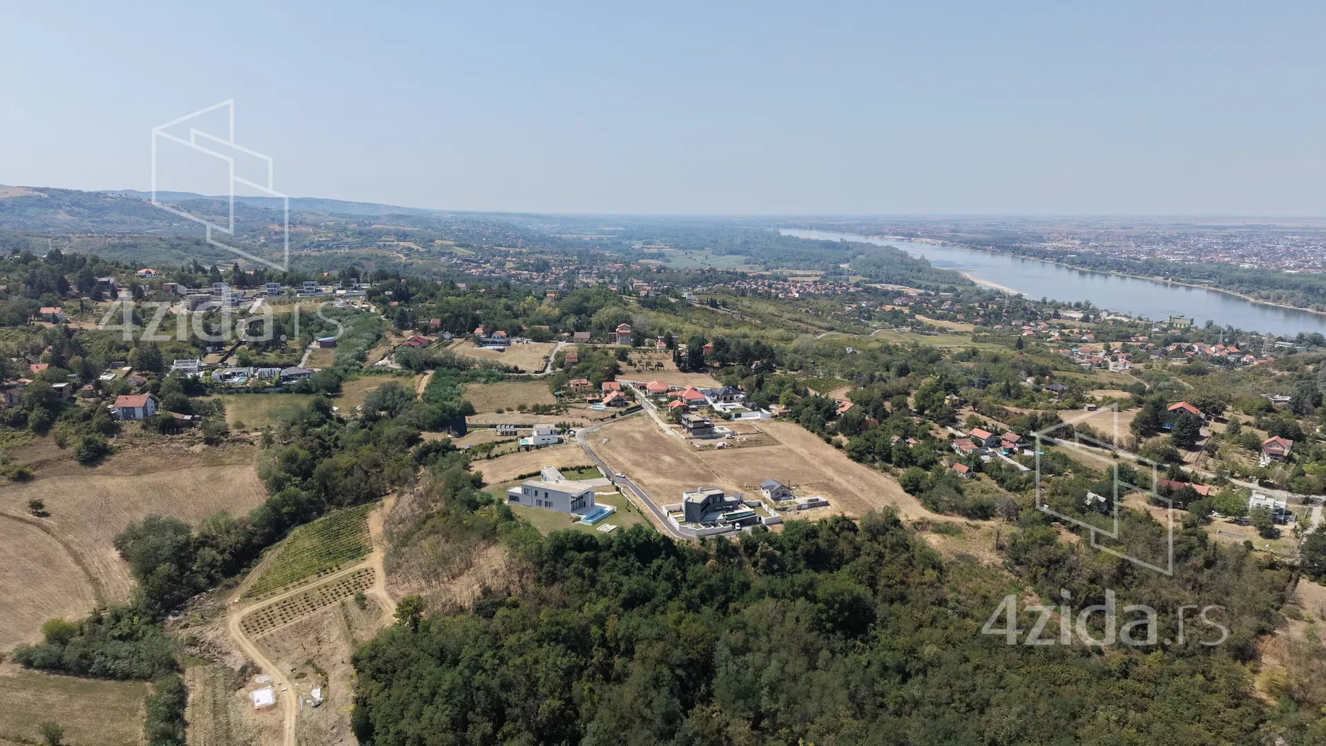 Građevinsko zemljište | 4zida