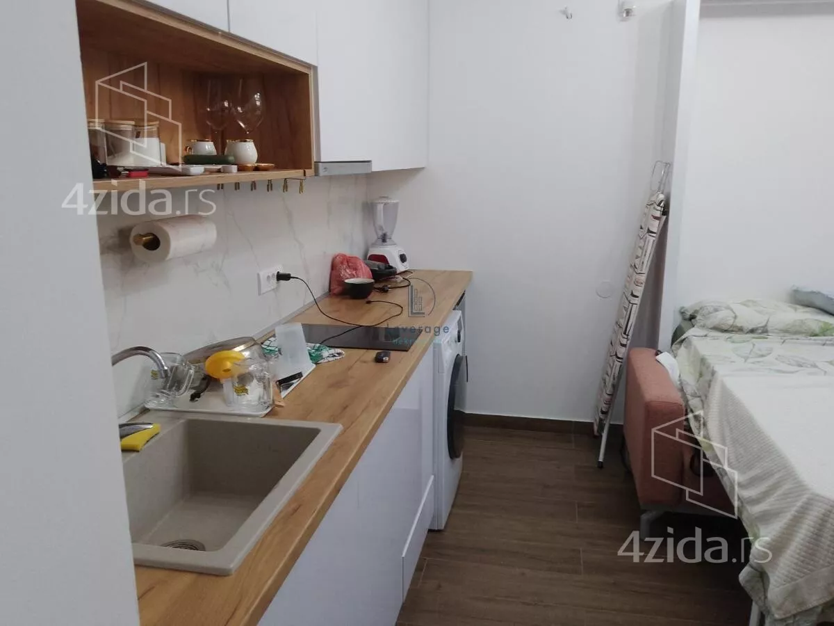 Garsonjera | 4zida